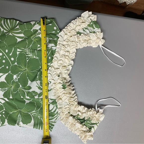 Green Floral Maxi Dress - Picture 8 of 16